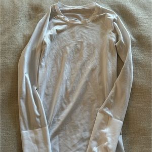 Lululemon swiftly tech long sleeve
